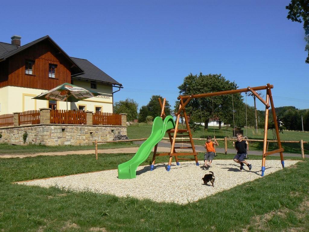 Penzion Na Statku Ceske Petrovice Extérieur photo